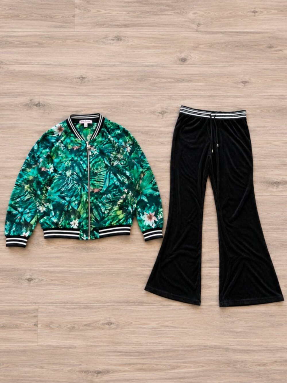 Juicy Couture XL 2 Piece Set Sheer Tropical Bomber + Black Velour Pants Y2K